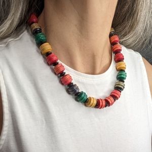 vintage WOODEN BEAD NECKLACE 1980's 80's
